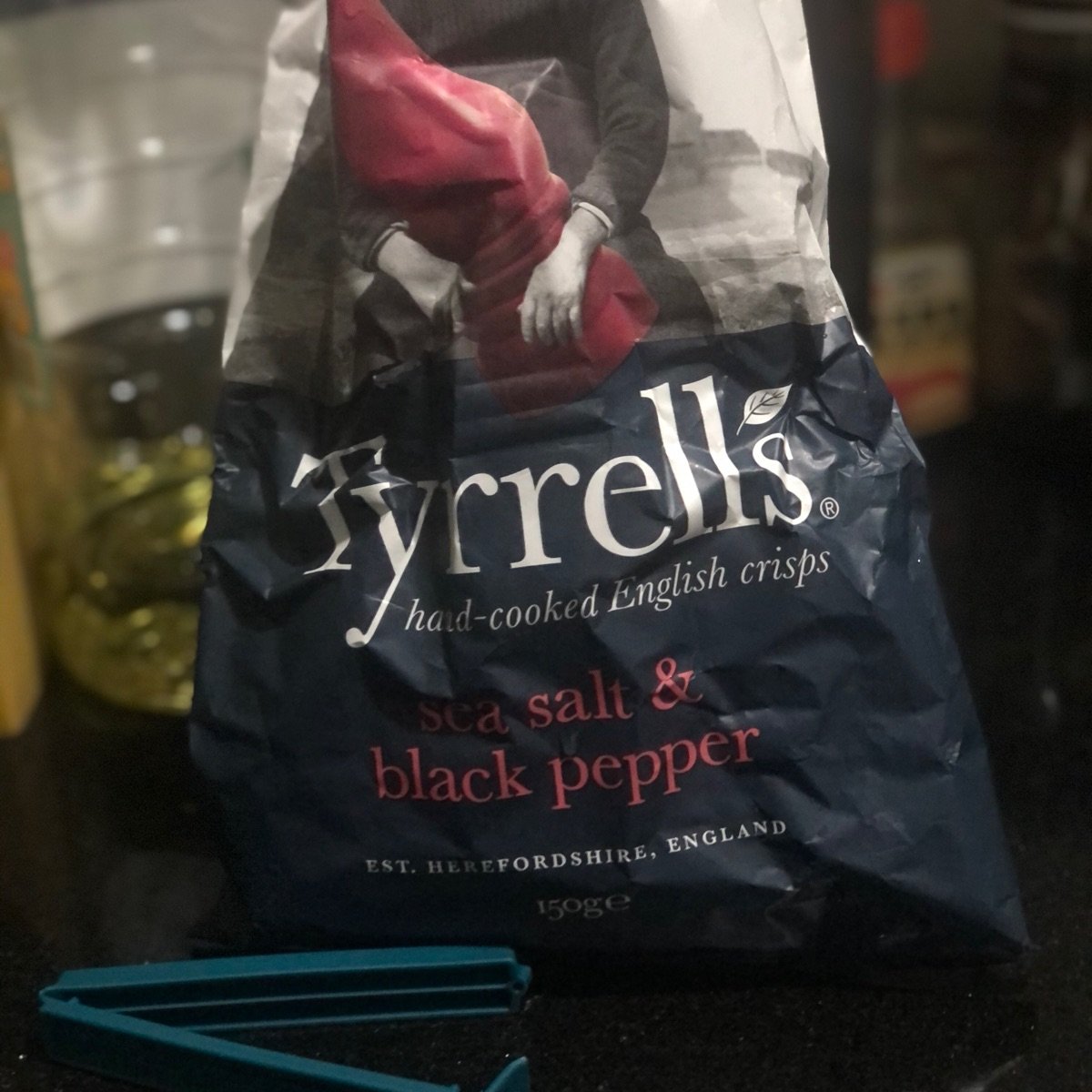 Tyrrell's Tyrrells Sea Salt & Black Pepper Crisps Reviews abillion