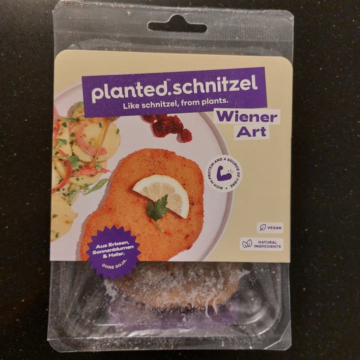 photo of eatplanted Planted schnitzel shared by @gemmaviva on  03 Jul 2022 - review