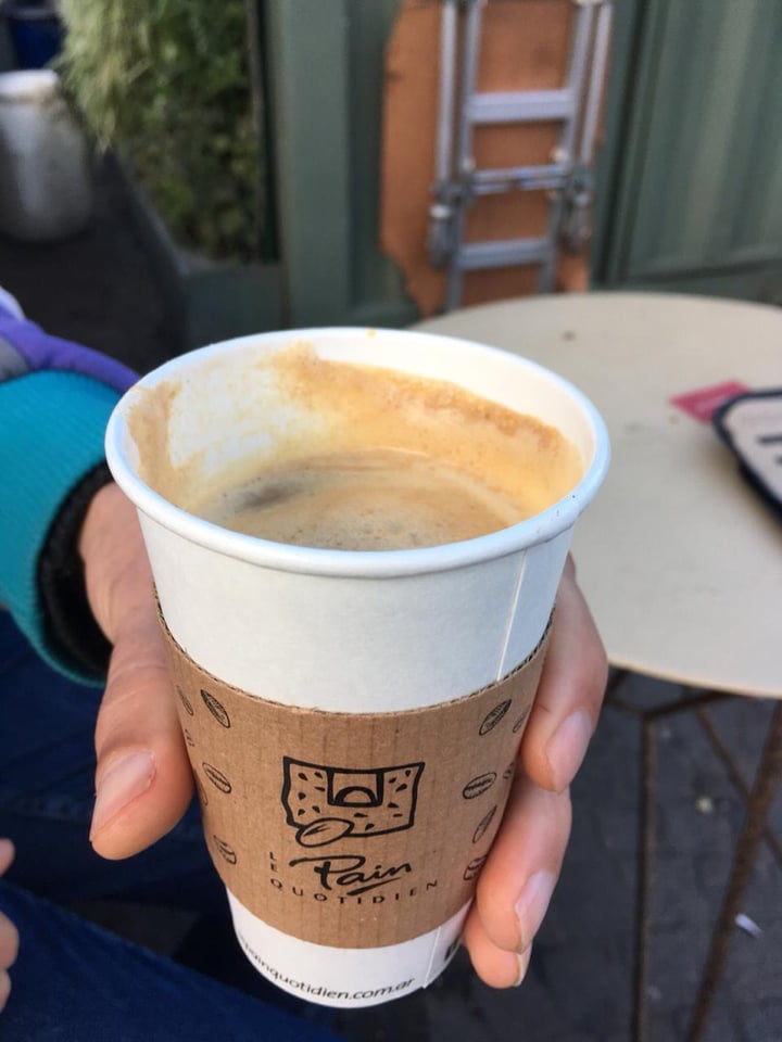 photo of Le Pain Quotidien Cafe con leche shared by @lauchis on  14 Oct 2019 - review