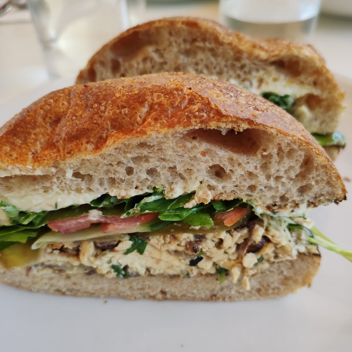 photo of Anastasia scrambled sandwich shared by @chenchen on  15 Aug 2020 - review