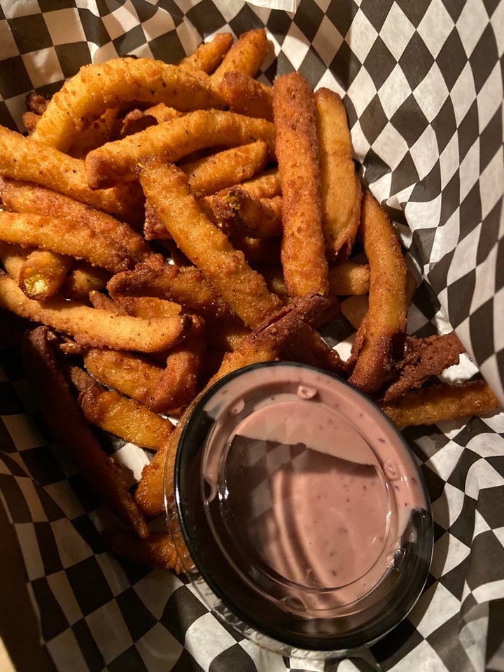 review photo of SluttyVegan ATL Skinny Dippers shared by @ktlynobrn on 06 Jan 2020 - review
