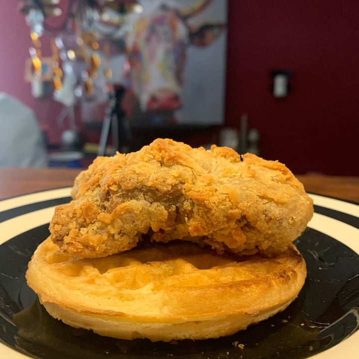 photo of Atlas Monroe Fried chick'un shared by @debbiedohertydd on  20 Nov 2022 - review