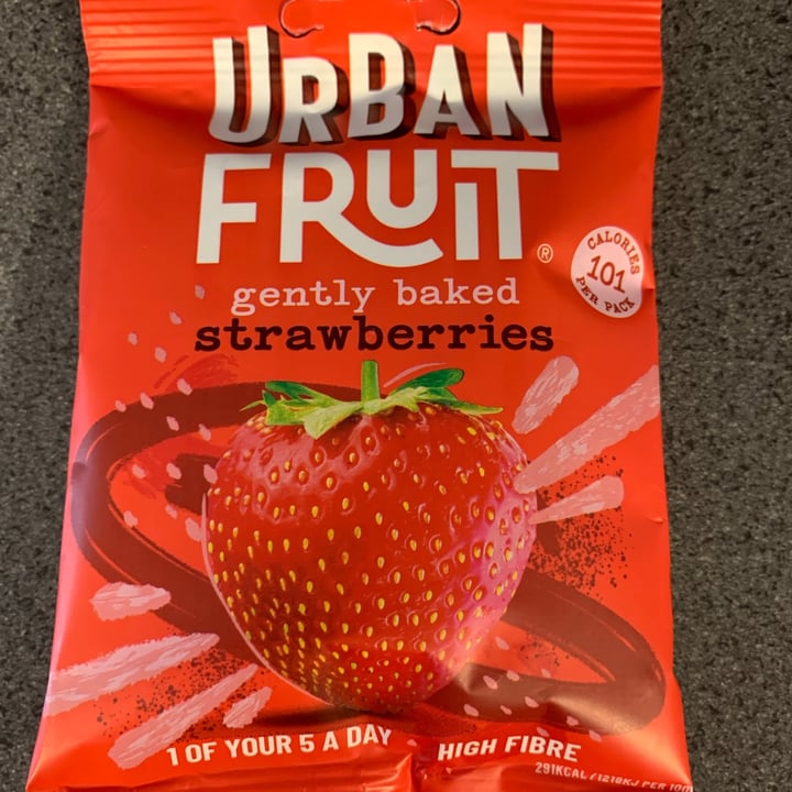 review photo of Urban Fruit Gently Baked Strawberries shared by @aprilknight on 12 Jun 2021 - review