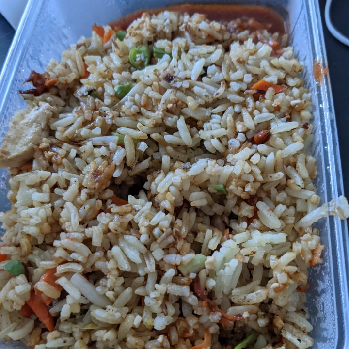 photo of Healthy Vegetarian Food Plain Fried Rice shared by @preethiness on  27 Oct 2020 - review