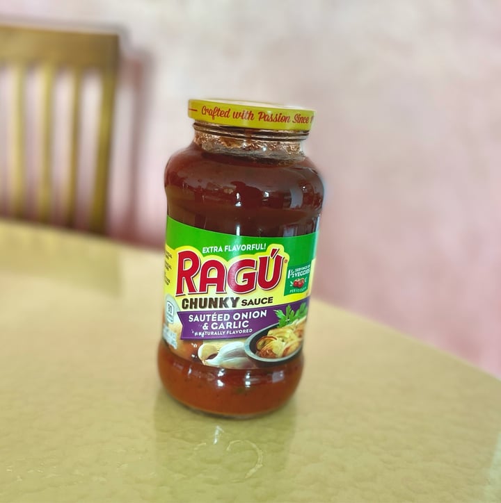 photo of Ragu Chunky Sauteed Onion & Garlic Sauce shared by @pahulnotpaul on  14 Feb 2022 - review
