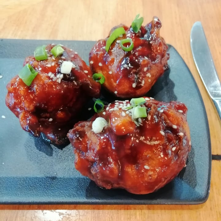 review photo of Mugg & Bean Tempura Cauliflower shared by @warrenthevegan on 17 Nov 2021 - review