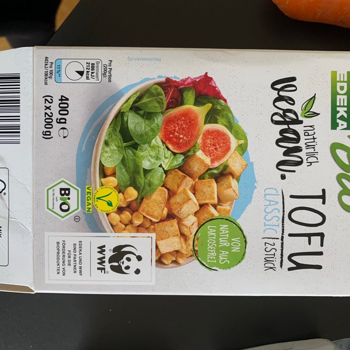 review photo of Edeka Organic Tofu shared by @simonesmouton on 29 Nov 2020 - review