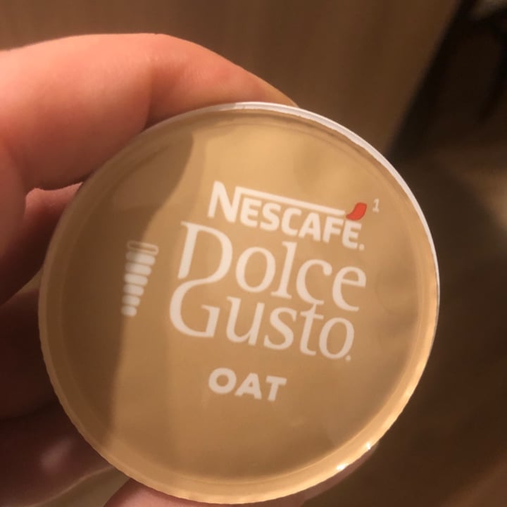 photo of Nescafè Dolce Gusto Oat Caffé Latte shared by @tatiellystorel on  01 May 2022 - review