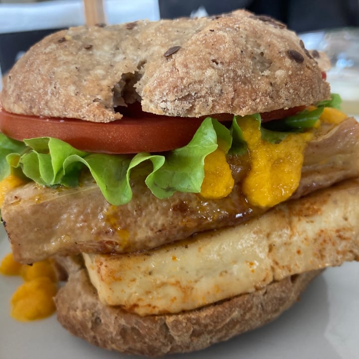 photo of Mattinata Sandwich tofu shared by @pltlife56 on  20 Feb 2021 - review