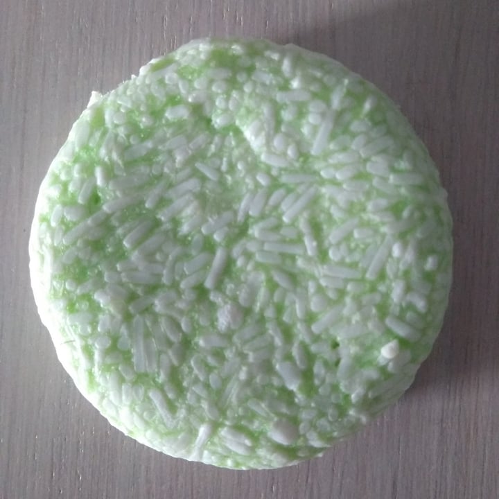 photo of HappySoaps Shampoo bar shared by @jacomien on  29 Jun 2020 - review