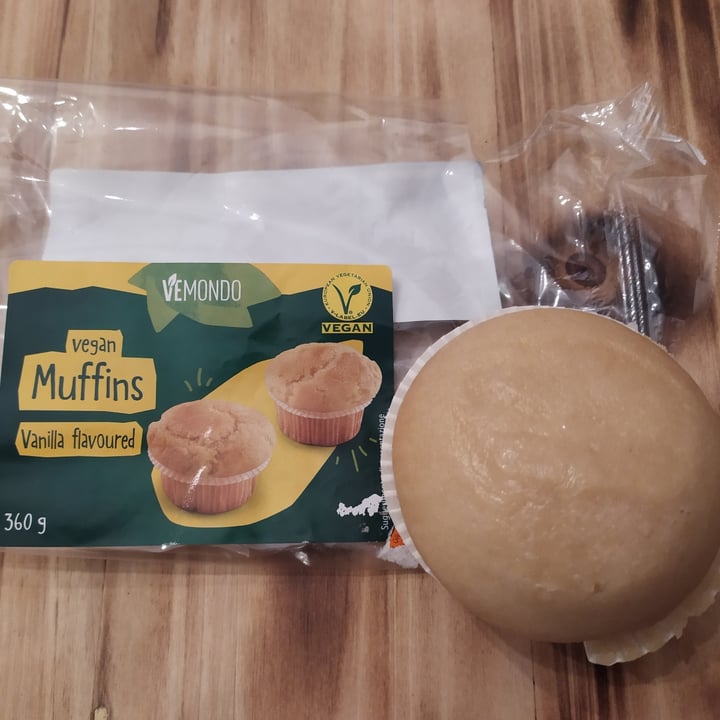 photo of Vemondo Vegan Muffins Vanilla Flavoured shared by @elleipa on  27 Aug 2021 - review