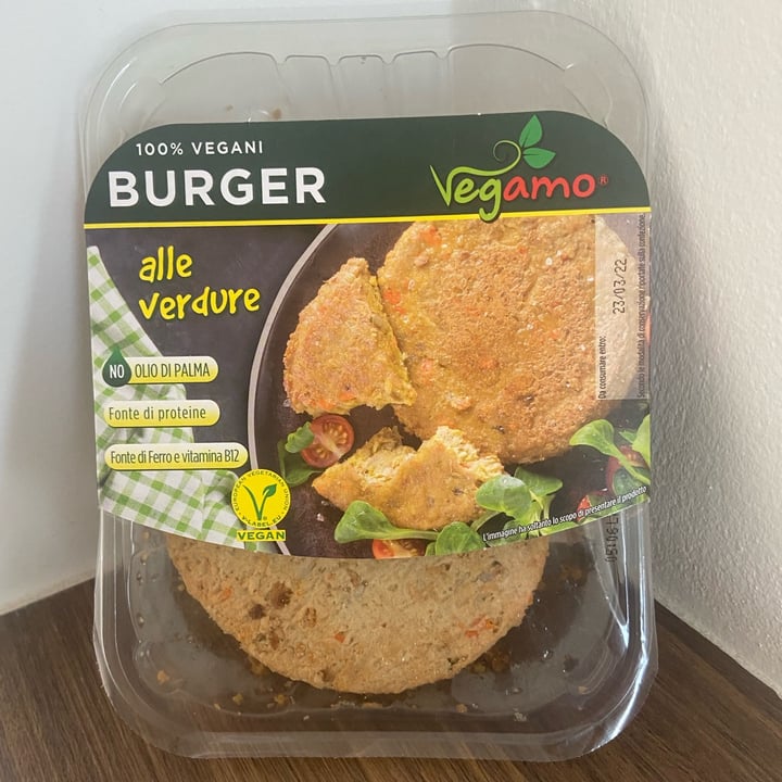 review photo of Vegamo Burger alle verdure shared by @alevv on 10 Mar 2022 - review