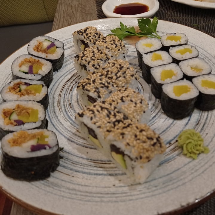 photo of Hokkaido Restaurante Japonés Maki Variado shared by @kantaber on  30 Sep 2021 - review