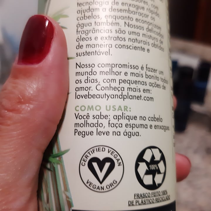 photo of Love Beauty and Planet Shampoo Detox Energizante shared by @fernandadc on  08 May 2022 - review