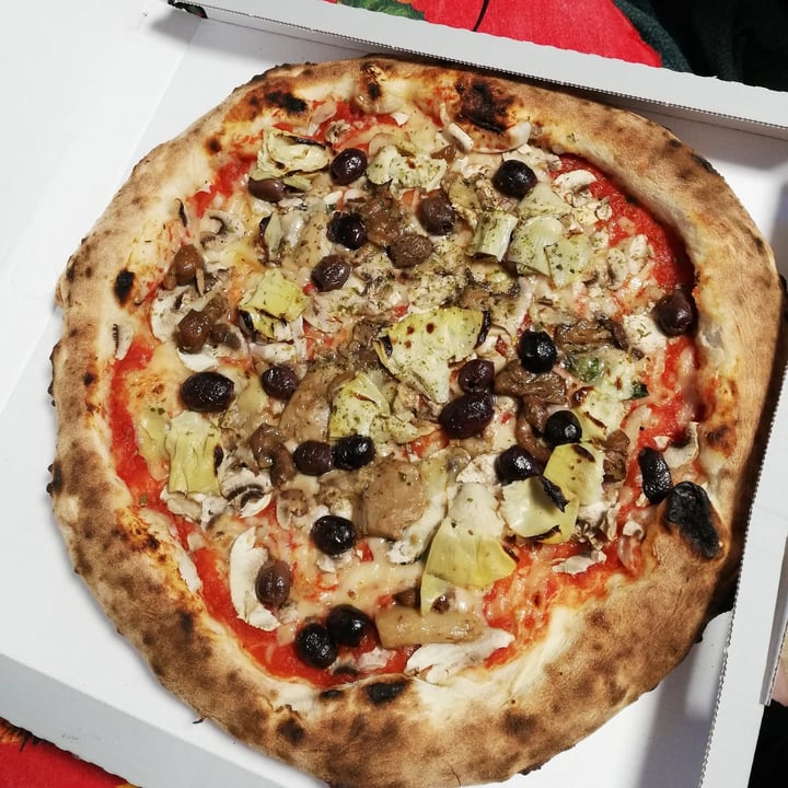 photo of Pizzeria Fratelli Roselli Pizza Classicveg shared by @omsohum on  20 May 2021 - review