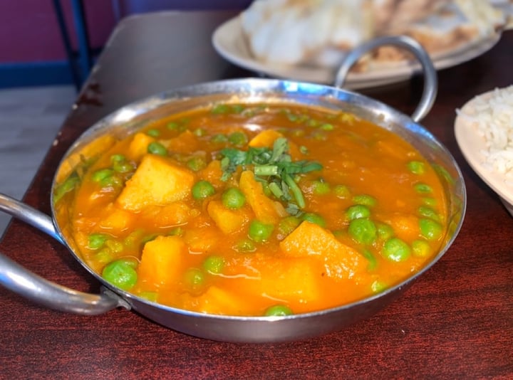 photo of Kabab House Gainesville Aloo Mattar shared by @caseyashlyn on  23 Apr 2020 - review
