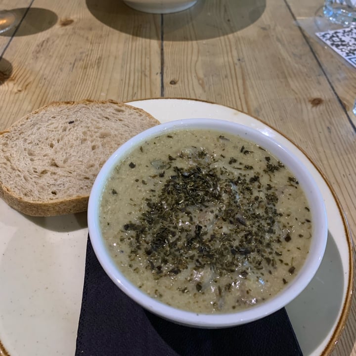 review photo of Mono No Clam Chowder shared by @richgreenwood on 18 May 2022 - review