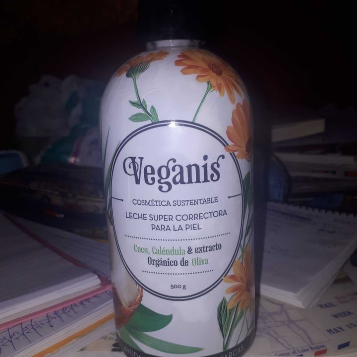 photo of Veganis LECHE SUPER CORRECTORA PARA LA PIEL Con Coco & Caléndula y extracto Orgánico de Oliva shared by @camimmzz on  05 Feb 2021 - review