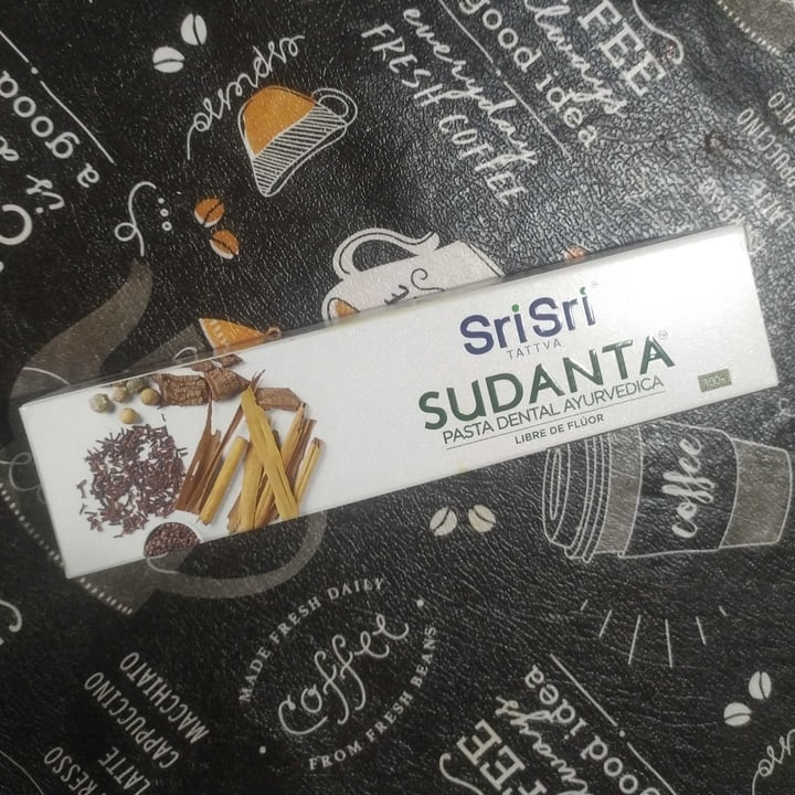 photo of Sudanta Sri Sri Tattva Sudanta shared by @florpaz on  05 Jul 2021 - review
