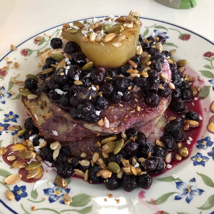 photo of Café Frida Pancakes shared by @lautruche on  24 Jul 2022 - review
