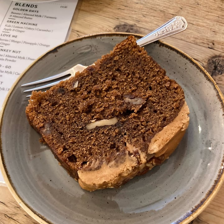 photo of CASCARA Coffee and Pecan Cake shared by @katelouisepowell on  16 Mar 2022 - review