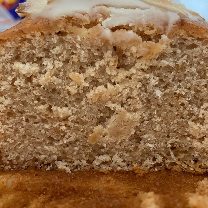 photo of Woolworths Food tea cake shared by @luigif on  13 Dec 2021 - review