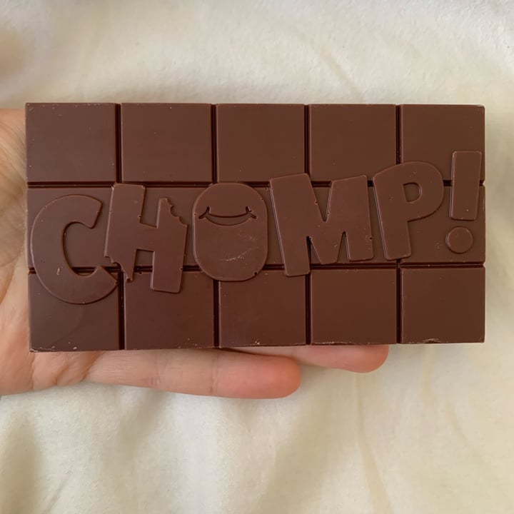 photo of Chomp! Chocolate Chomp Original Vegan Milk Chocolate shared by @jillyjpeg on  07 Nov 2022 - review