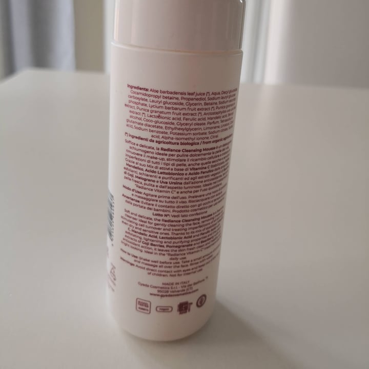 review photo of Gyada Cosmetics Mousse detergente effetto Illuminante shared by @claudia85 on 27 May 2022 - review