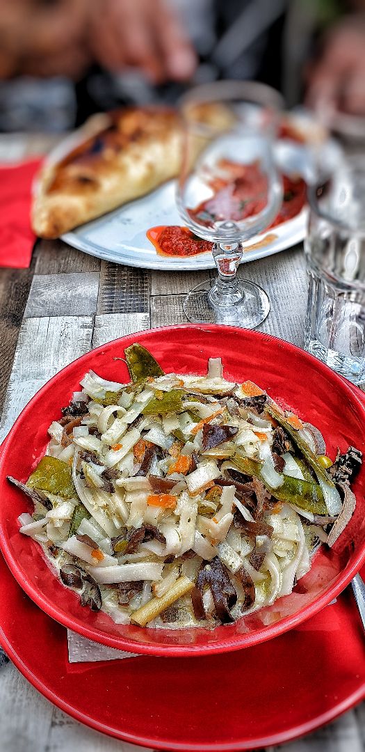 review photo of Chez Camille - Restaurant Pizzeria Le Lavandou Vegan pizzas and other vegan dishes shared by @alessandra on 26 Jun 2019 - review