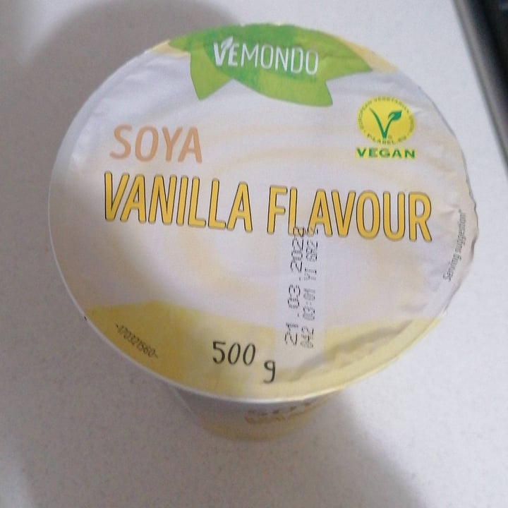 review photo of Vemondo Soya Vanilla Flavour Yogurt shared by @amaras on 13 Mar 2022 - review