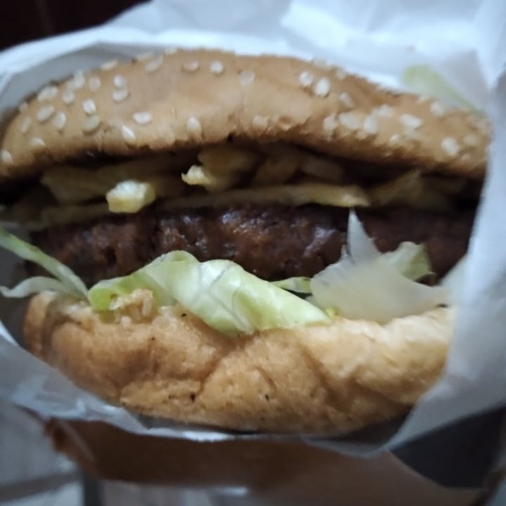 photo of Paradero V Burger clásica shared by @accionantiespecista on  13 Feb 2022 - review