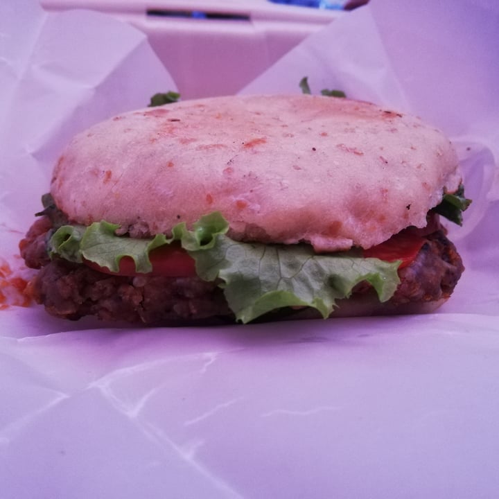 photo of Hari vegano Hamburguesa de soya shared by @adms on  02 Aug 2021 - review