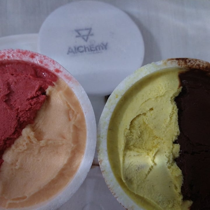 review photo of Alchemy Helado Vegano shared by @celecel on 20 Sep 2020 - review