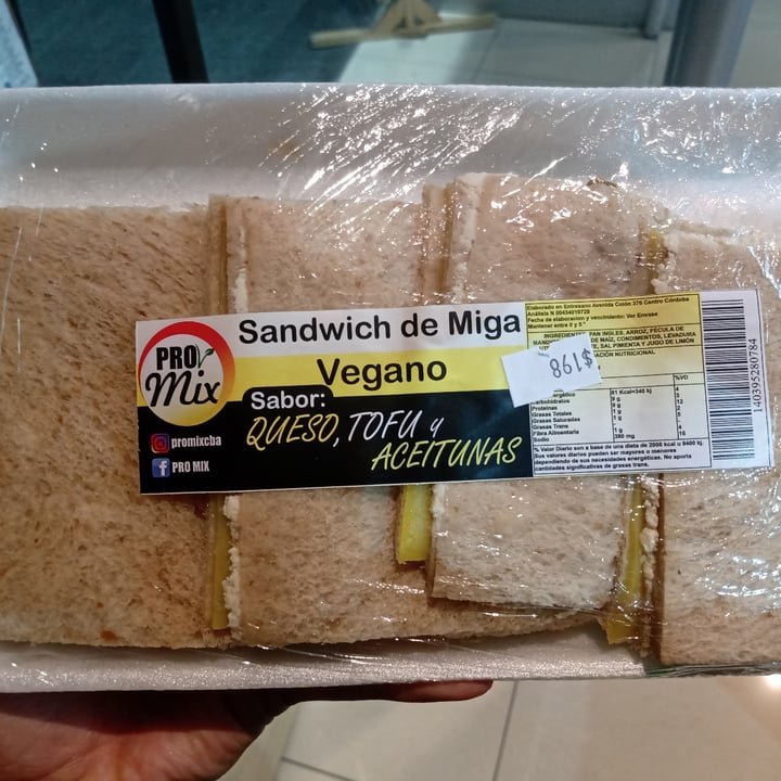 photo of Pro Mix Queso, tofu y aceitunas shared by @luciaduran on  22 Mar 2021 - review