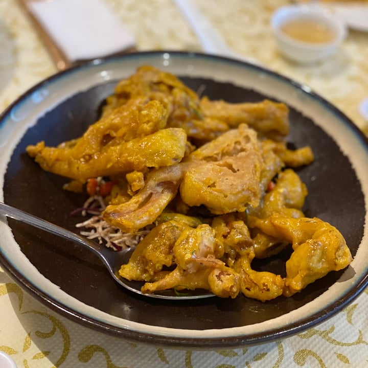 photo of Lotus Vegetarian Restaurant Fried Abalone mushroom shared by @angiecwakefield on  27 Feb 2022 - review