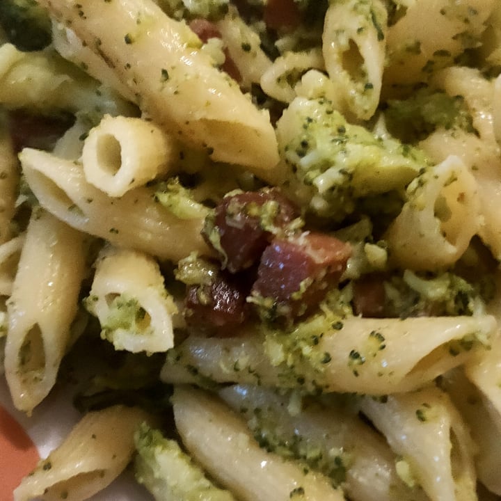 photo of Food Evolution ParePancetta Dadini Di Soia shared by @vegankiyo on  30 Apr 2022 - review