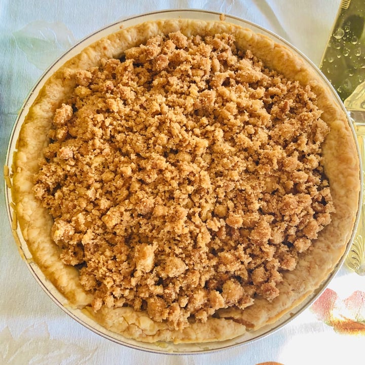 photo of Marie Callender's Dutch Apple Pie shared by @meredithsveganlife on  05 Dec 2020 - review