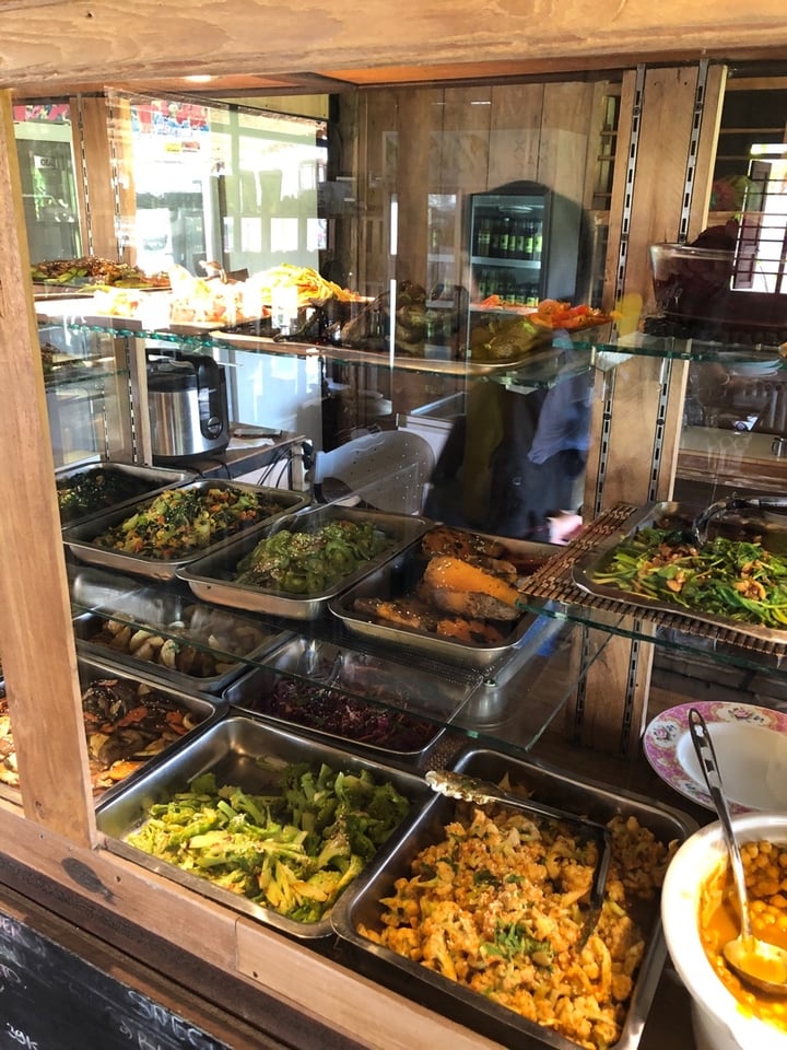 photo of Oma Jamu Vegan buffet shared by @sunchasingtravelers on  07 Feb 2020 - review