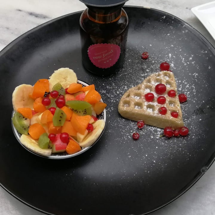 review photo of simply raw bakery Waffle shared by @akikuy on 14 Sep 2021 - review