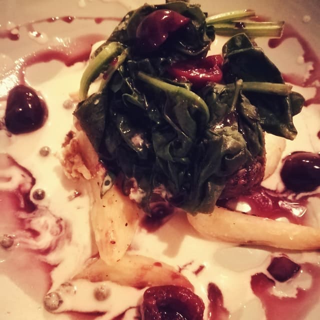 Photo of the dish “filetto di seitan al pepe verde”