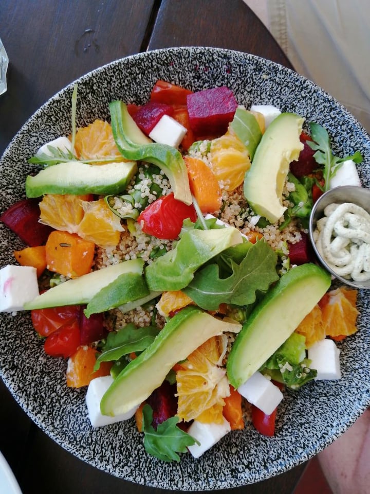 photo of Knead Bakery Quinoa with Roast Root Veg, Mixed Seeds,Vegan Feta & Orange (added AVO) shared by @heartbasedfoods on  02 Mar 2020 - review