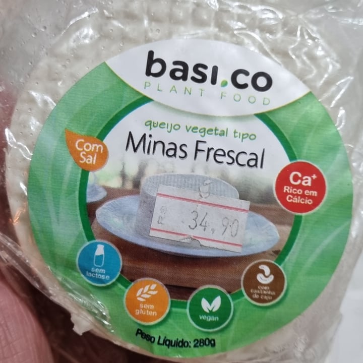 photo of Basi.co Queijo Vegetal tipo Minas Frescal shared by @valderes on  16 Aug 2022 - review