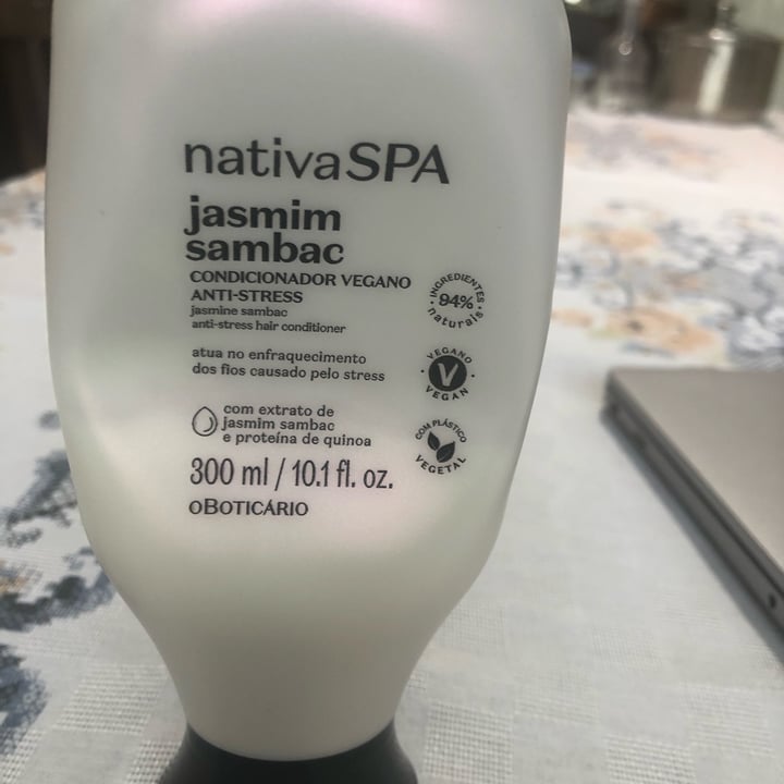 photo of Nativa Spa Condicionador Nativa Spa Jasmim Sambac shared by @giseleines on  17 Apr 2022 - review