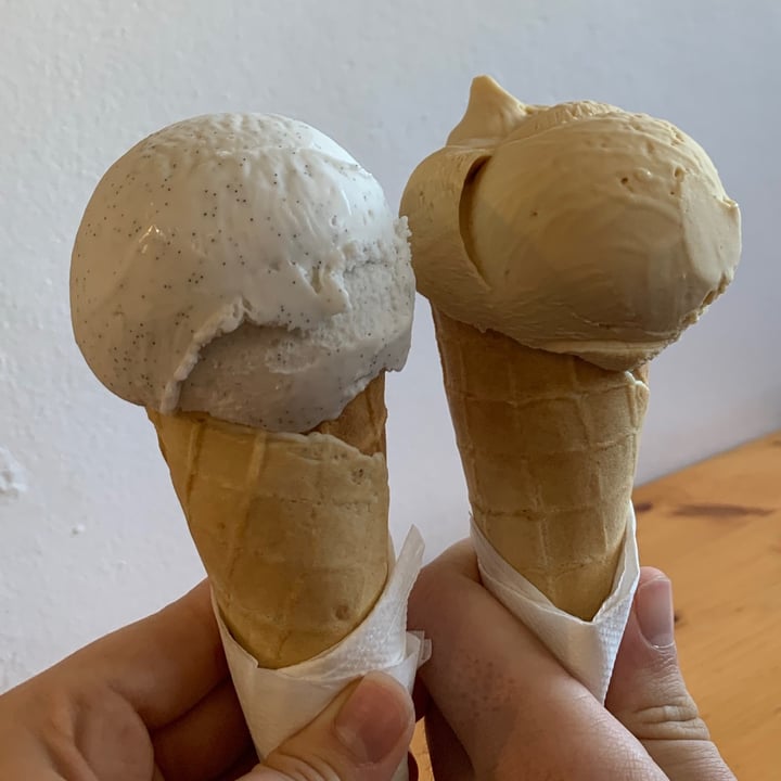 photo of Unframed Ice Cream Vegan Caramel shared by @kaylynparbs on  02 Aug 2021 - review