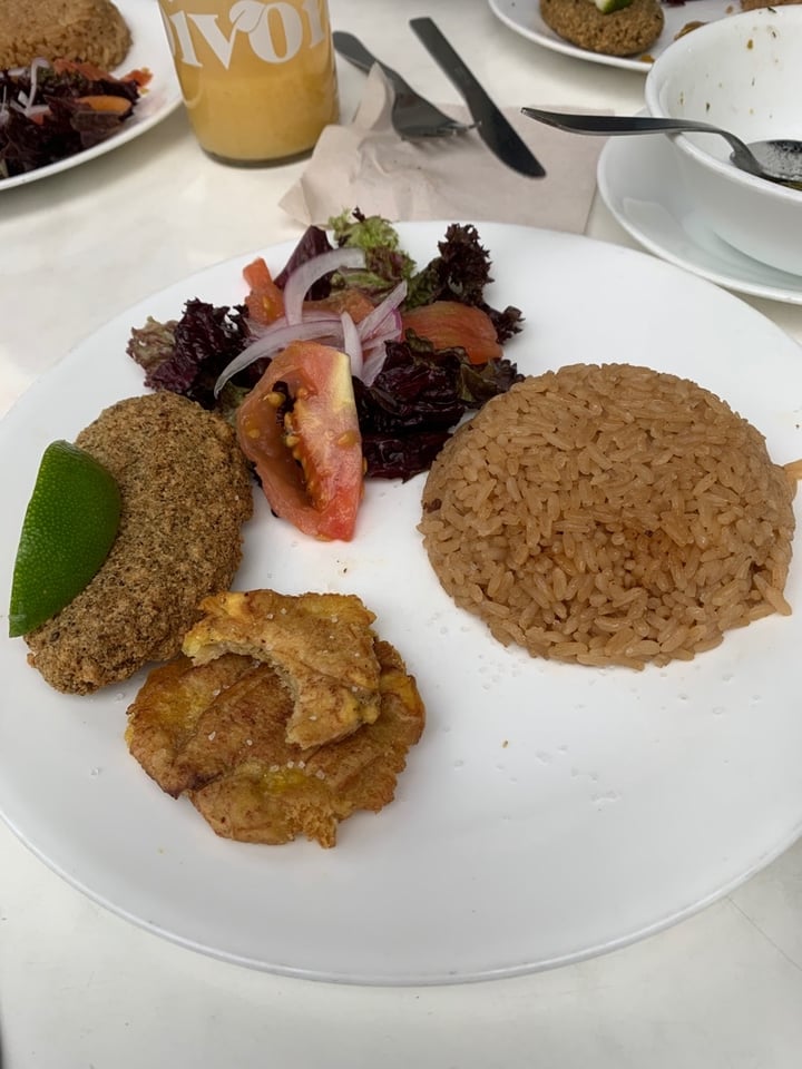 review photo of Hervíboro Cocina Vegana Almuerzo Costeño shared by @danabananaa on 23 Feb 2020 - review