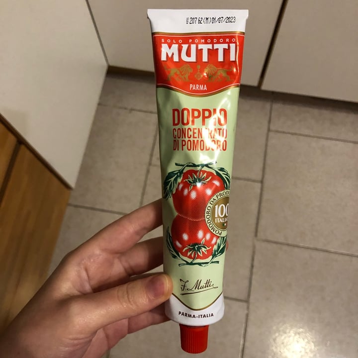 photo of Mutti Doppio Concentrato Di Pomodoro shared by @lovely21 on  23 Nov 2021 - review