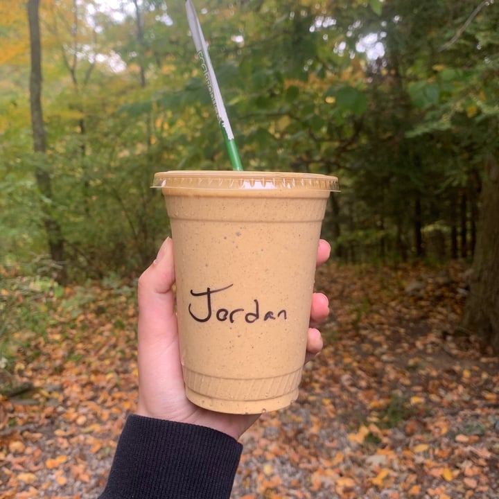 photo of Heirloom Food Company Pumpkin Smoothie shared by @jordaneatsplants on  26 Nov 2020 - review