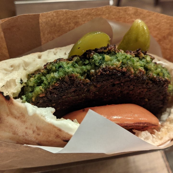 photo of Miznon Singapore Falafel Burger (Veganized) shared by @sjps on  03 May 2021 - review