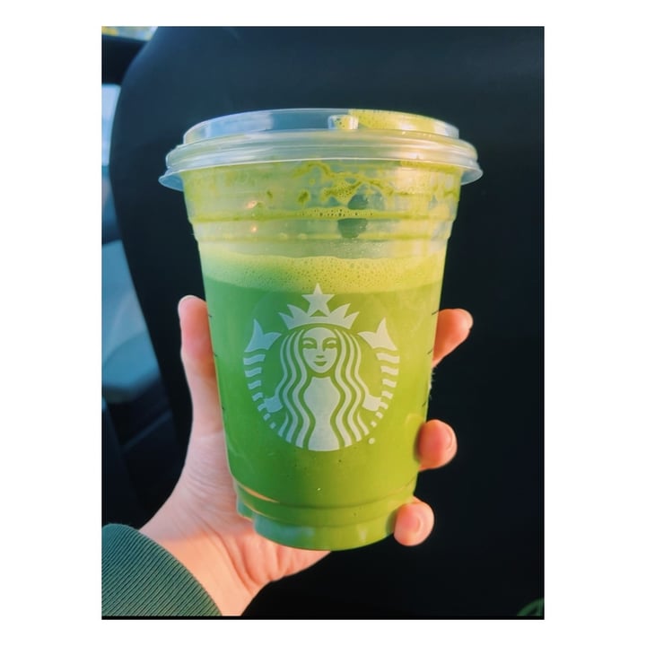 review photo of Starbucks Iced Matcha Latte shared by @groovyjunebug on 03 Aug 2021 - review