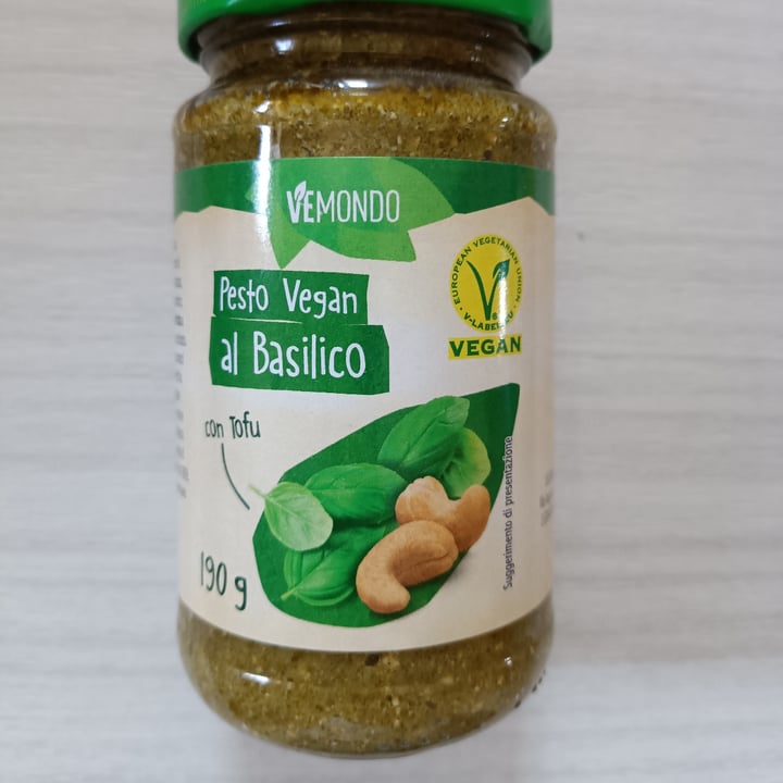 photo of Vemondo  Pesto Vegan al Basilico shared by @daniela94 on  14 Oct 2022 - review